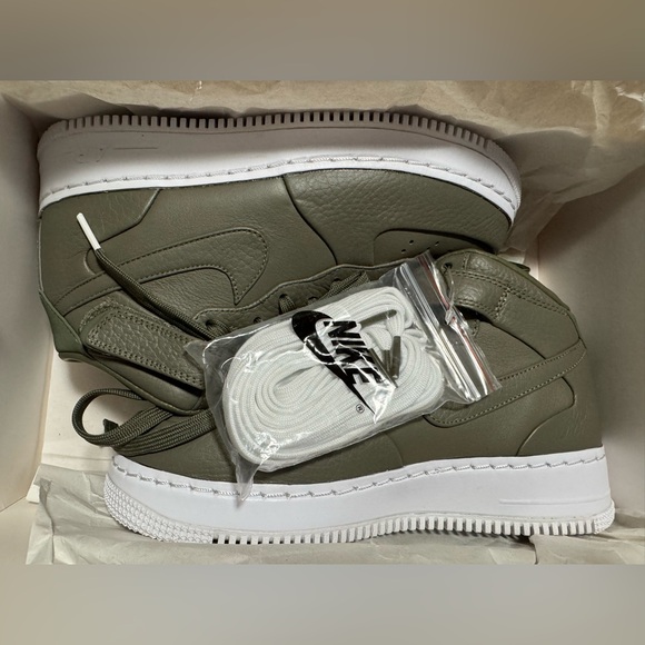 NikeLab Air Force Mid